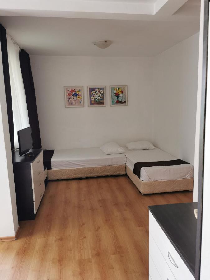 Jelezchevi Guest Rooms Primorsko Dış mekan fotoğraf