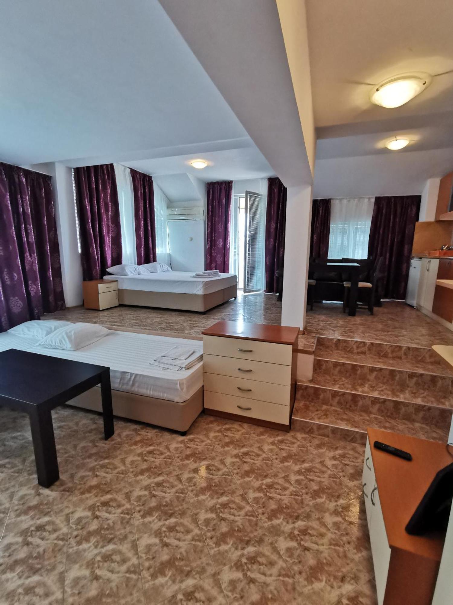Jelezchevi Guest Rooms Primorsko Dış mekan fotoğraf