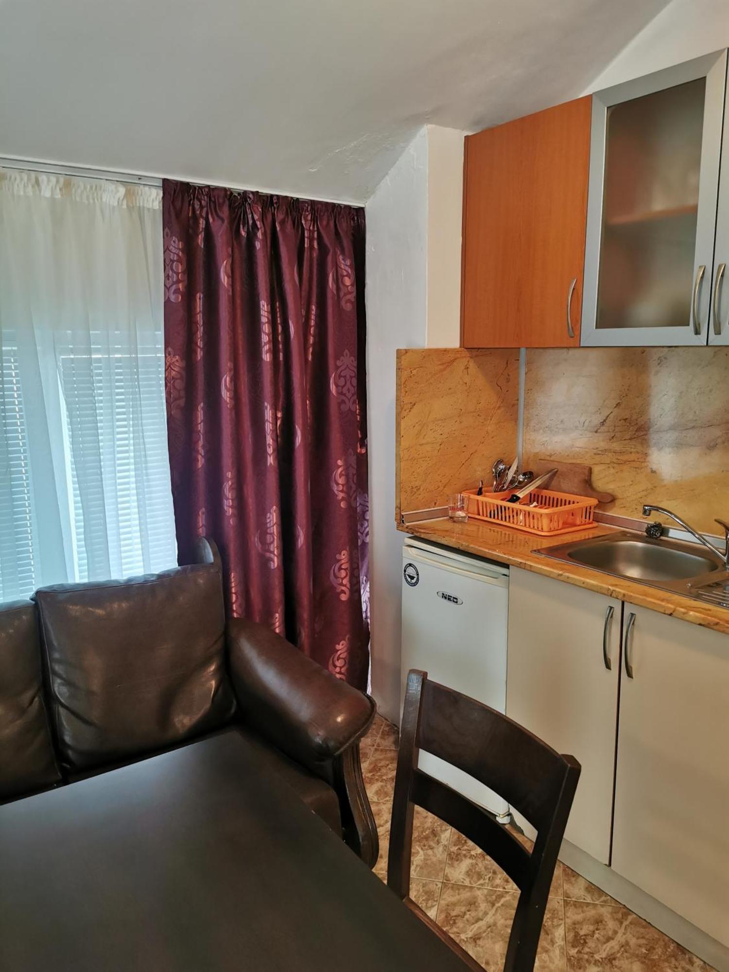 Jelezchevi Guest Rooms Primorsko Dış mekan fotoğraf